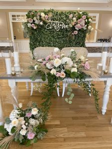 Sweetheart Table
