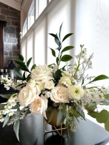Altar Flower for Bar Table
