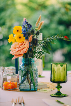 centerpiece wedding flowers Tarrywile Park & Manor
