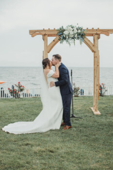 bridal bouquet wedding flowers