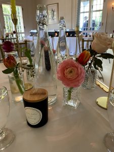 bud vase centerpiece wedding Keeler Tavern Museum