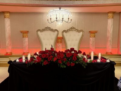 sweetheart table wedding flowers Leonard’s Palazzo