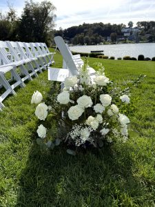 floor wedding flowers Candlewood Inn